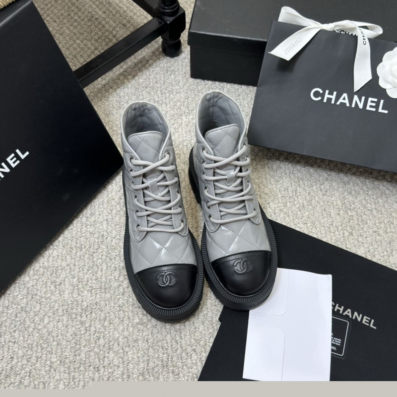 Ch*el boots